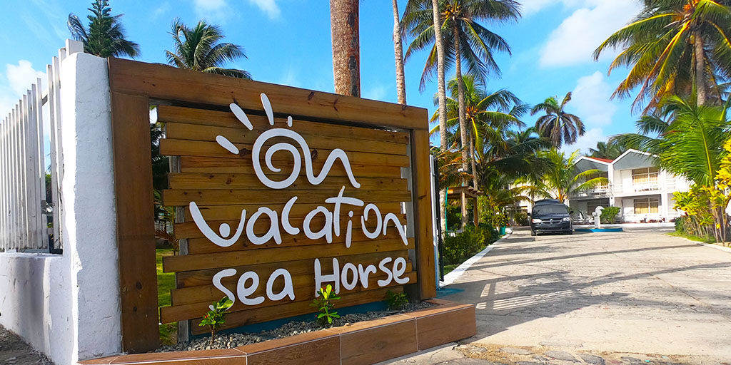 On Vacation - Hotel Sea Horse