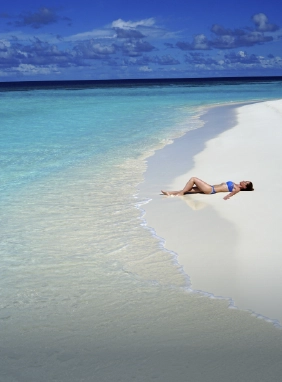 Relájate en Playa Mamitas o Playacar, perfectas para tomar el sol y nadar en el mar turquesa.
Playa Mamitas y Playacar