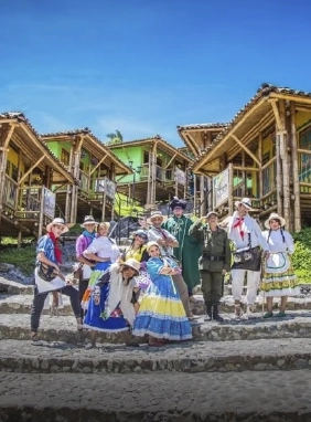 Vive la cultura arriera del Eje Cafetero con shows, tradiciones y paisajes únicos en el Parque de los Arrieros
Parque de los Arrieros