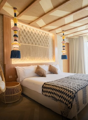 Conoce nuestra lujosa suite presidencial Wayira.
Ver más
Suite Presidencial Wayira