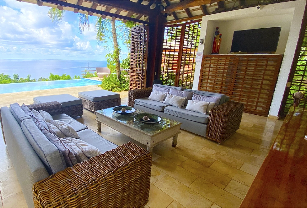 on-vacation-hotel-acantilado 11