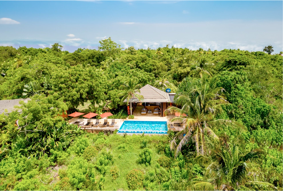 on-vacation-hotel-acantilado 7