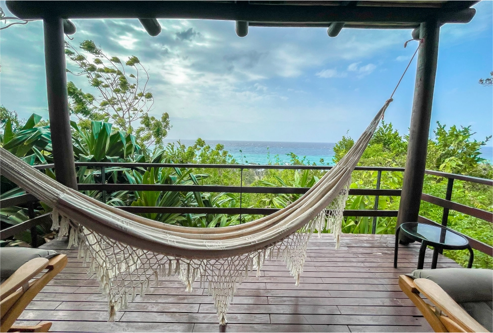 on-vacation-hotel-acantilado 8