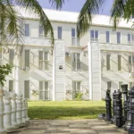 on-vacation-hotel-cove 13