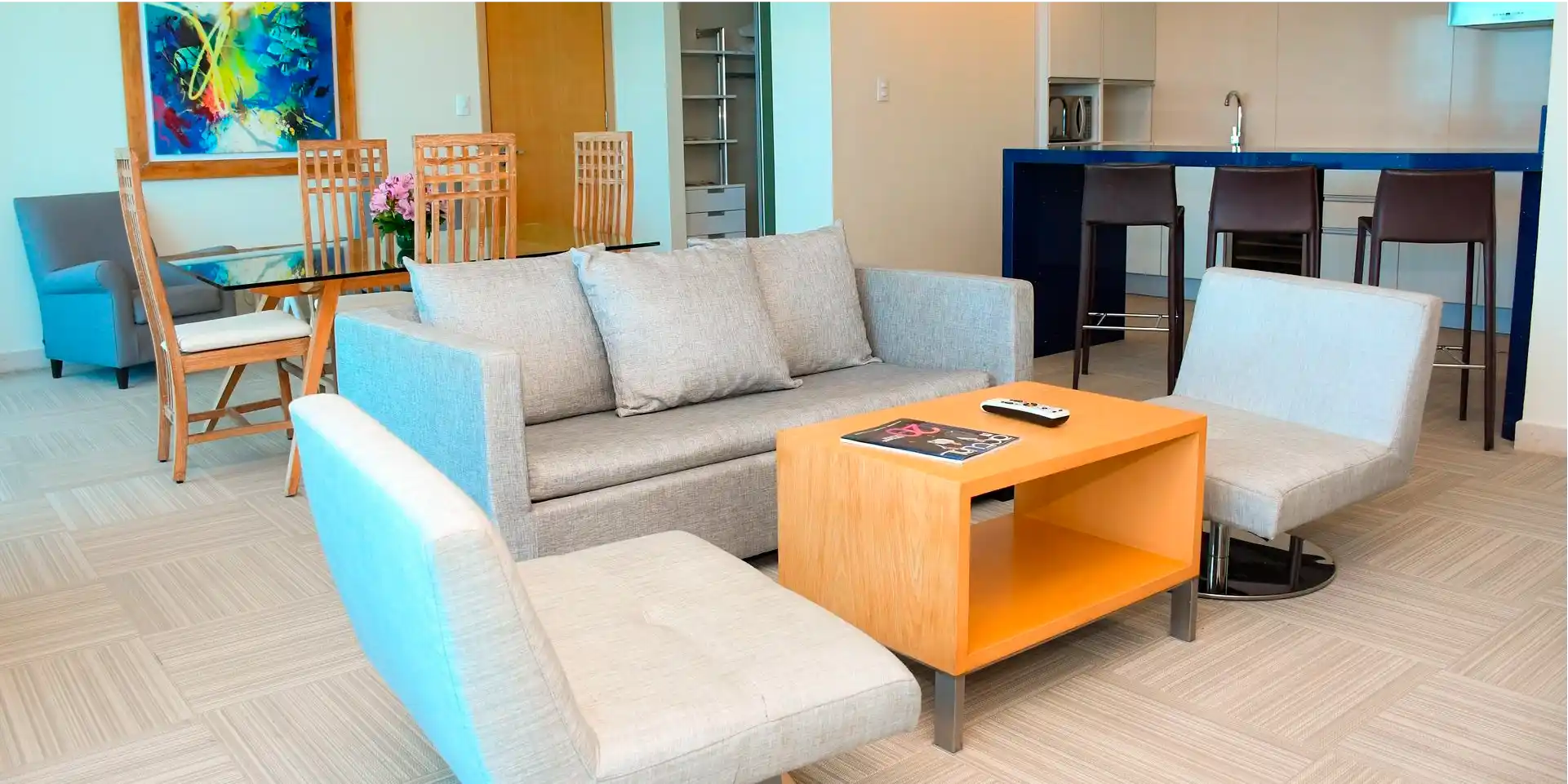 on-vacation-colombia-destino-cartagena-hotel-las-americas-habitacion-suite-presidencial 94_11zon