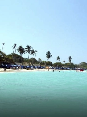 Escápate a playas tranquilas frente a Cartagena con vista al mar Caribe.
Isla de Tierra Bomba