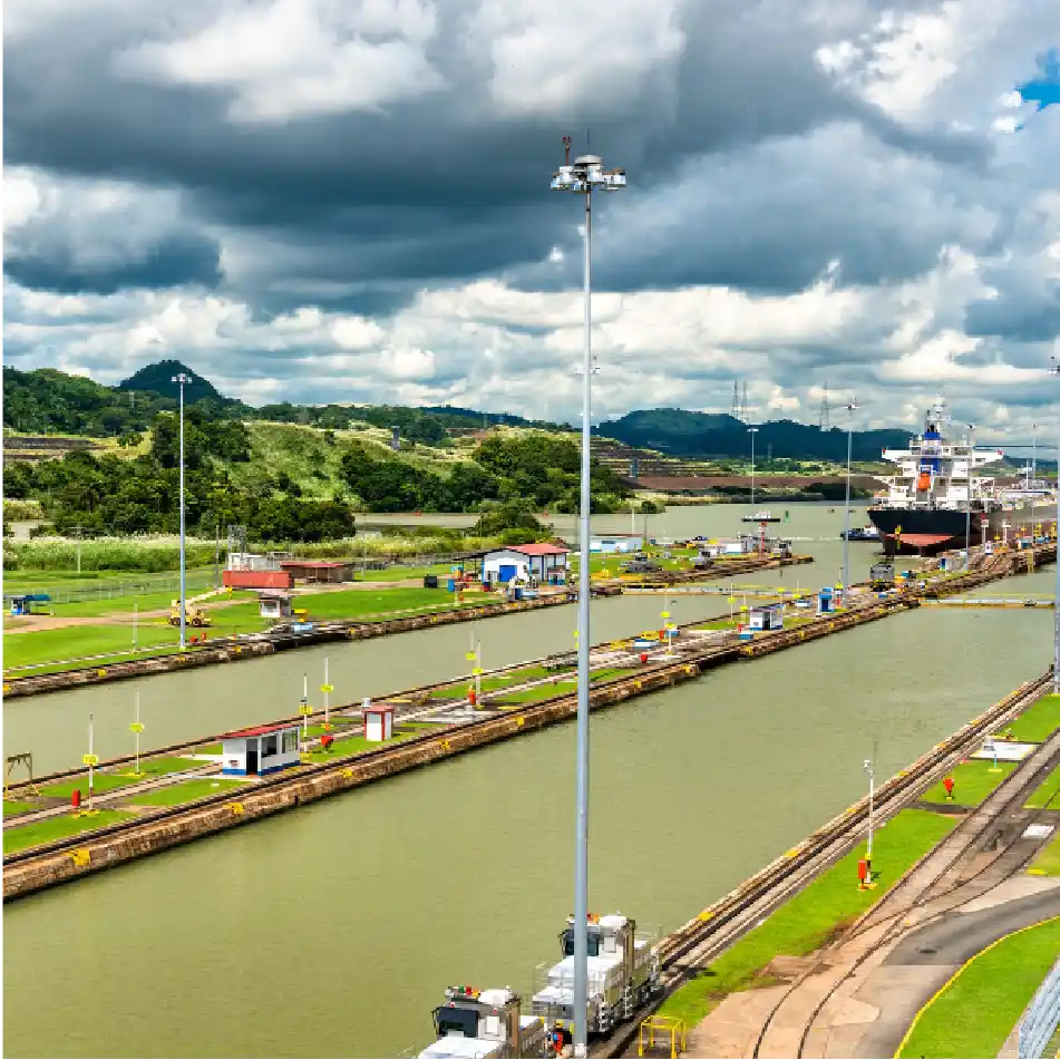 Canal de Panamá y Casco Antiguo