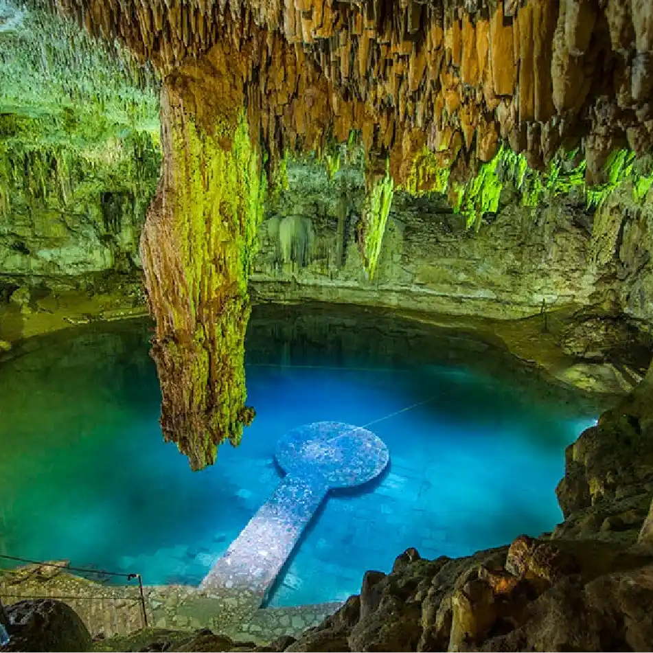 Combo 1: Xcaret Plus + Chichén Itzá