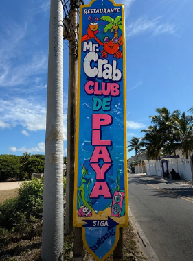 Un club frente al mar en San Andr&eacute;s donde familias y amigos desconectan, disfrutan el Caribe y crean recuerdos inolvidables en cada atardecer.
Costo adicional
Mr. Crab