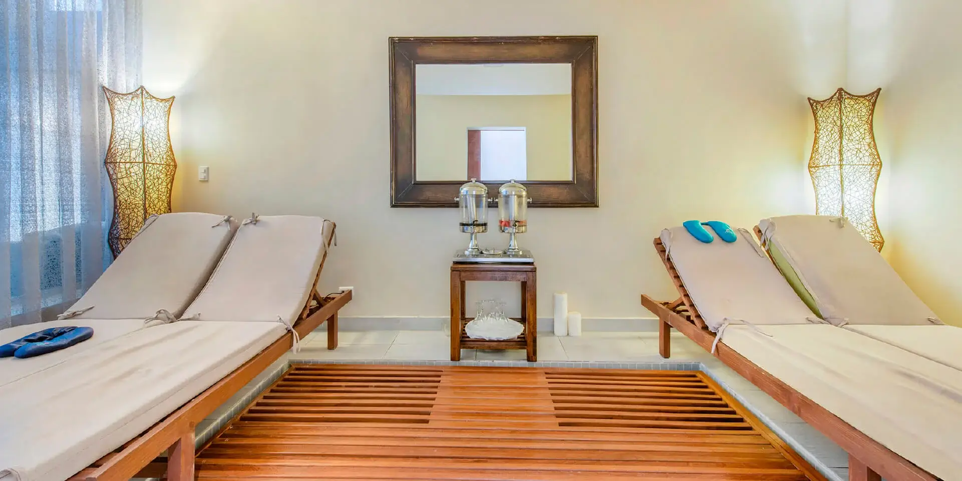 on-vacation-colombia-destino-republica-dominicana-hotel-emotions-spa@72x-100