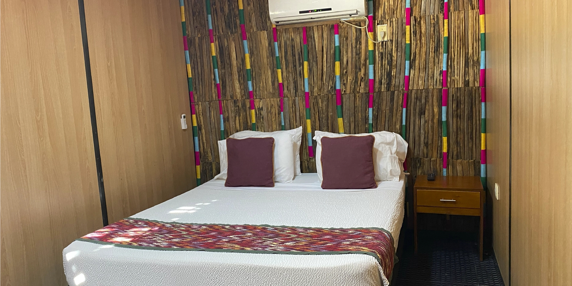 on-vacation-colombia-destino-guajira-hotel-wayira-beach-rancheria-habitacion-1920x960px-22