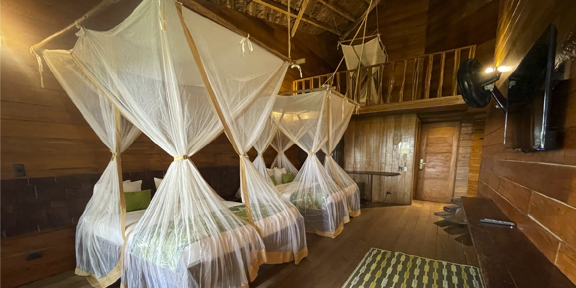 on-vacation-colombia-destino-amazonas-hotel-amazon-habitacion-cuadruple-1920x960px 13